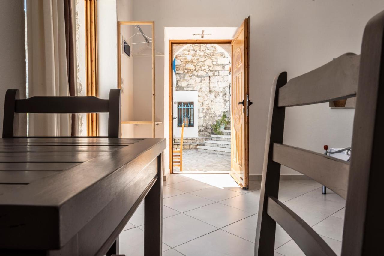 Amphora Guesthouse Himara Zewnętrze zdjęcie