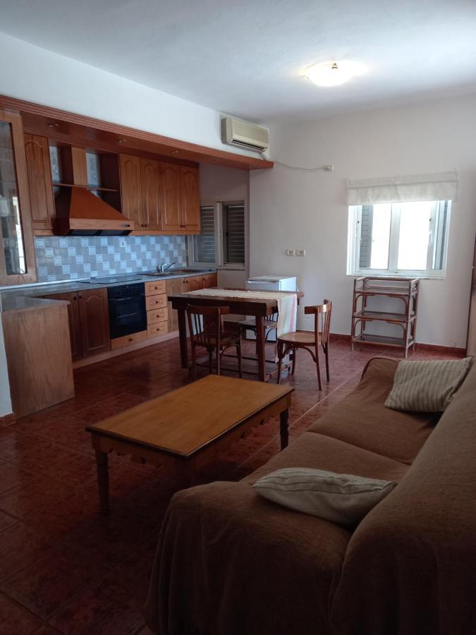 Amphora Guesthouse Himara Zewnętrze zdjęcie