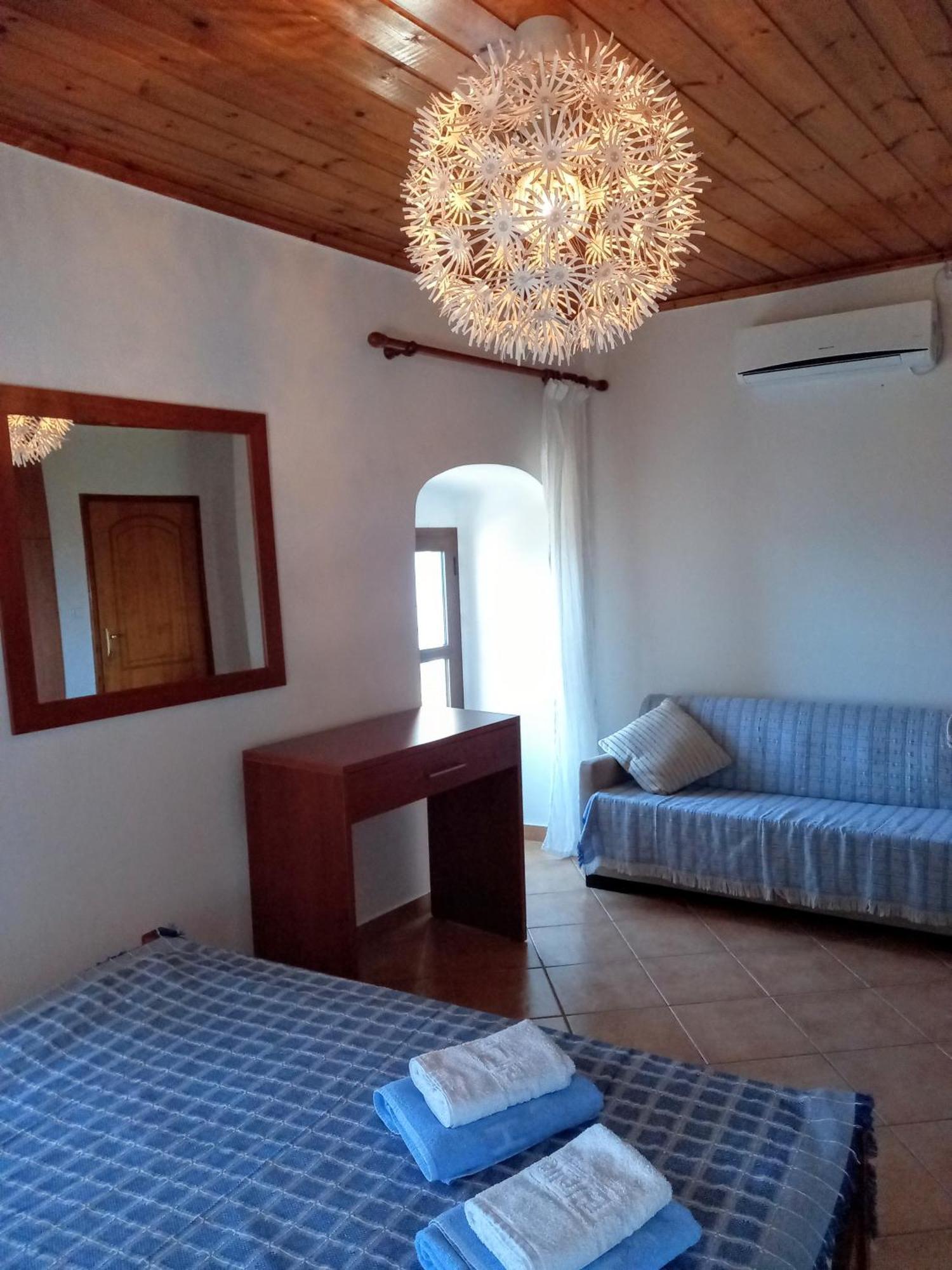 Amphora Guesthouse Himara Pokój zdjęcie